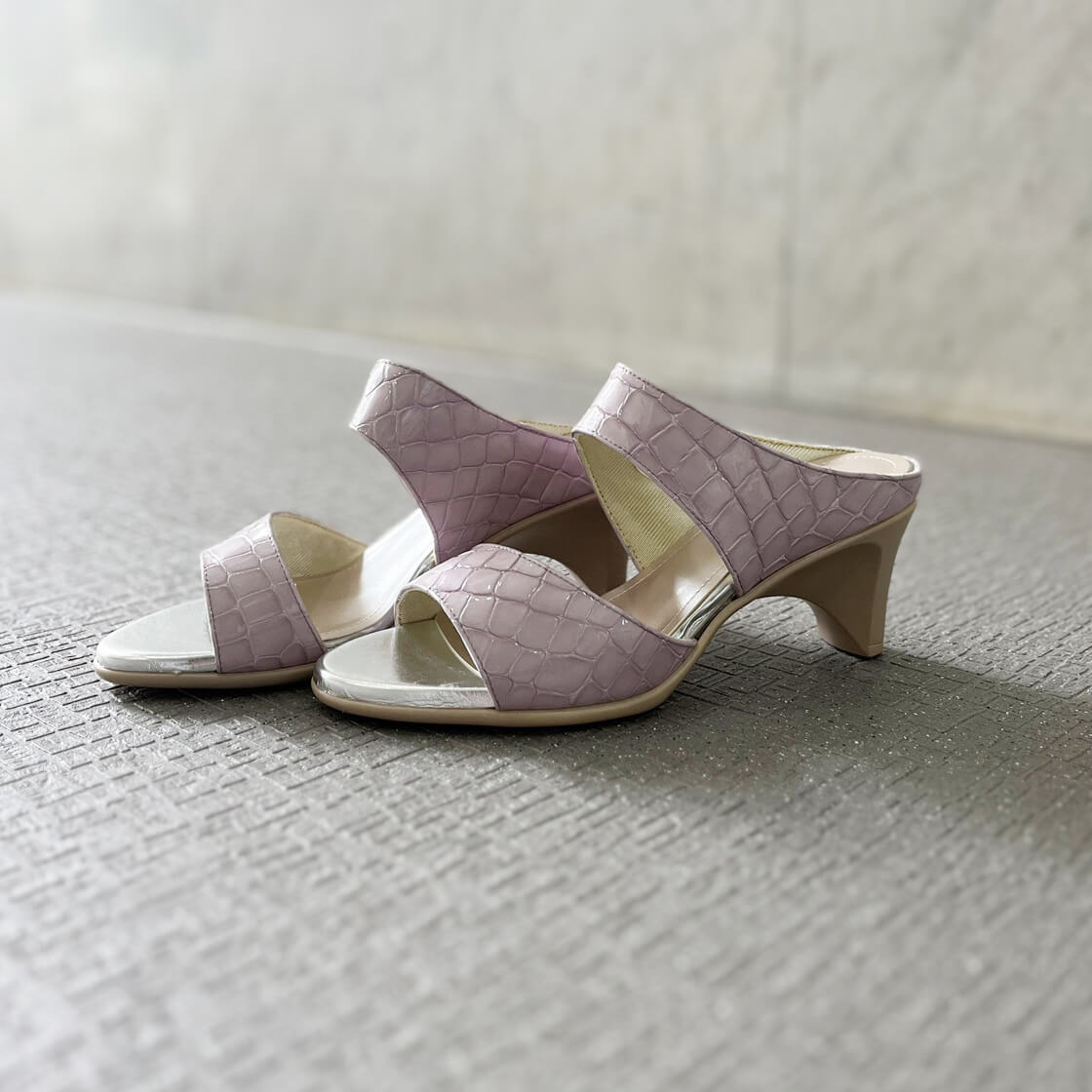 ミュール Monet 23cm