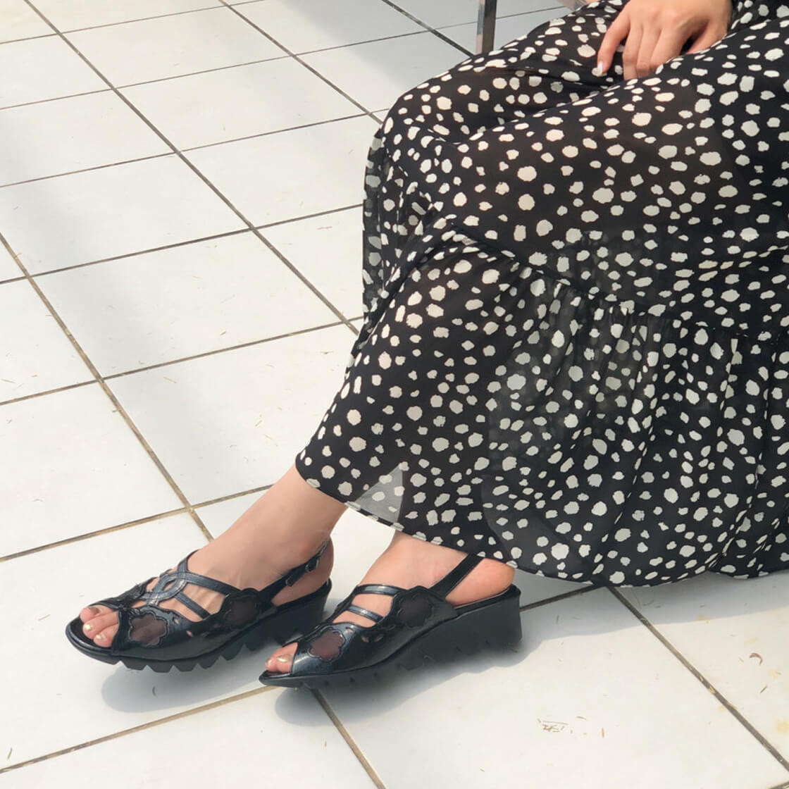 2404 Hayashigo Online Shop