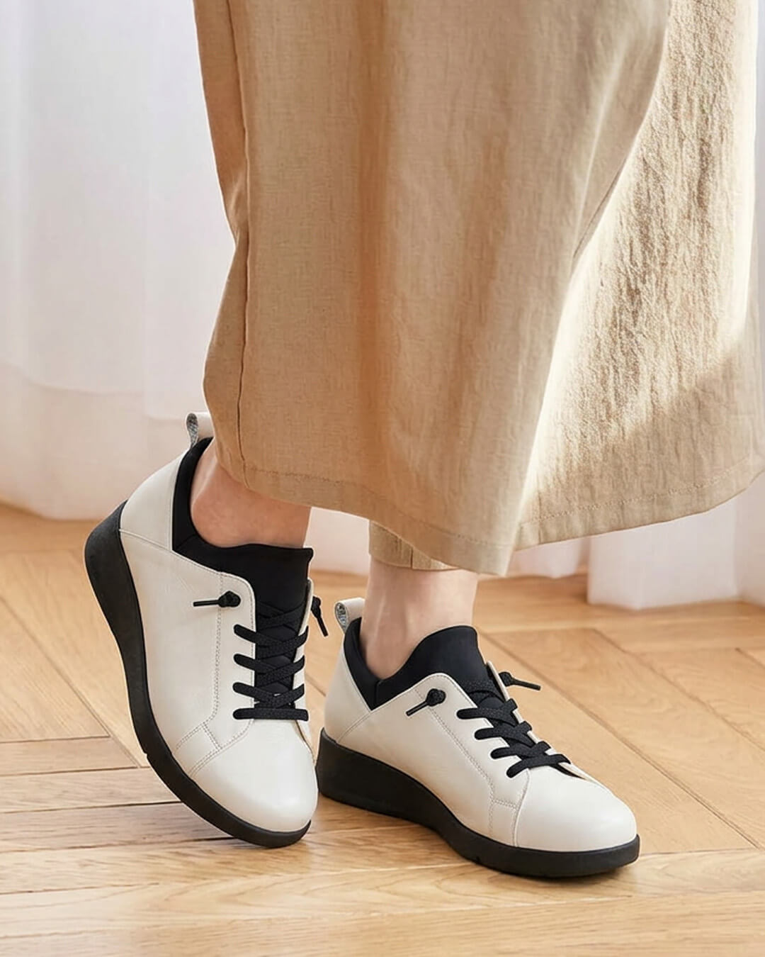 モネ Monet【883204】軽量レースアップスリッポン｜HAYASHIGO ONLINE
