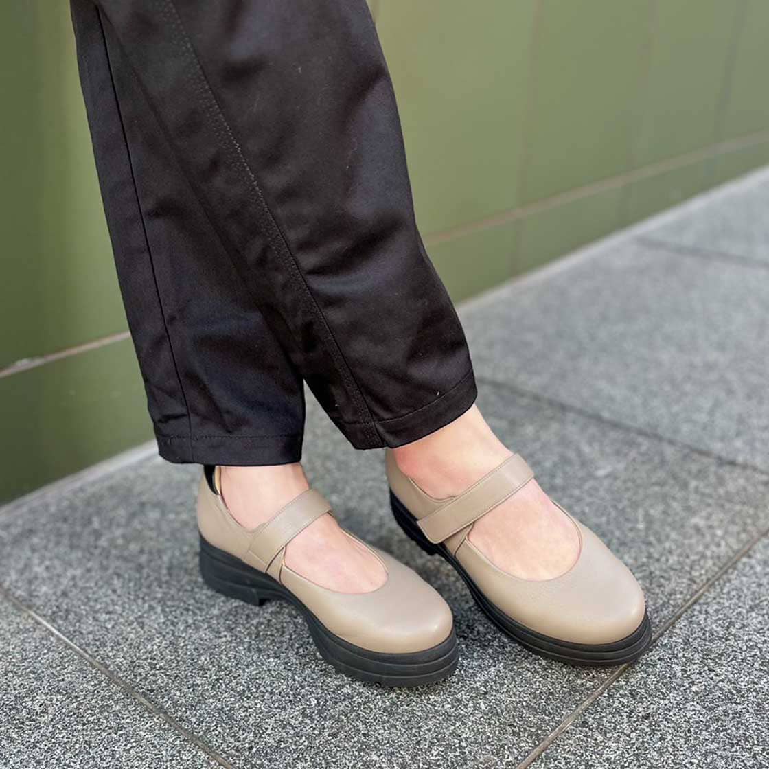 883303】軽量マジックベルトパンプス｜HAYASHIGO ONLINE SHOP