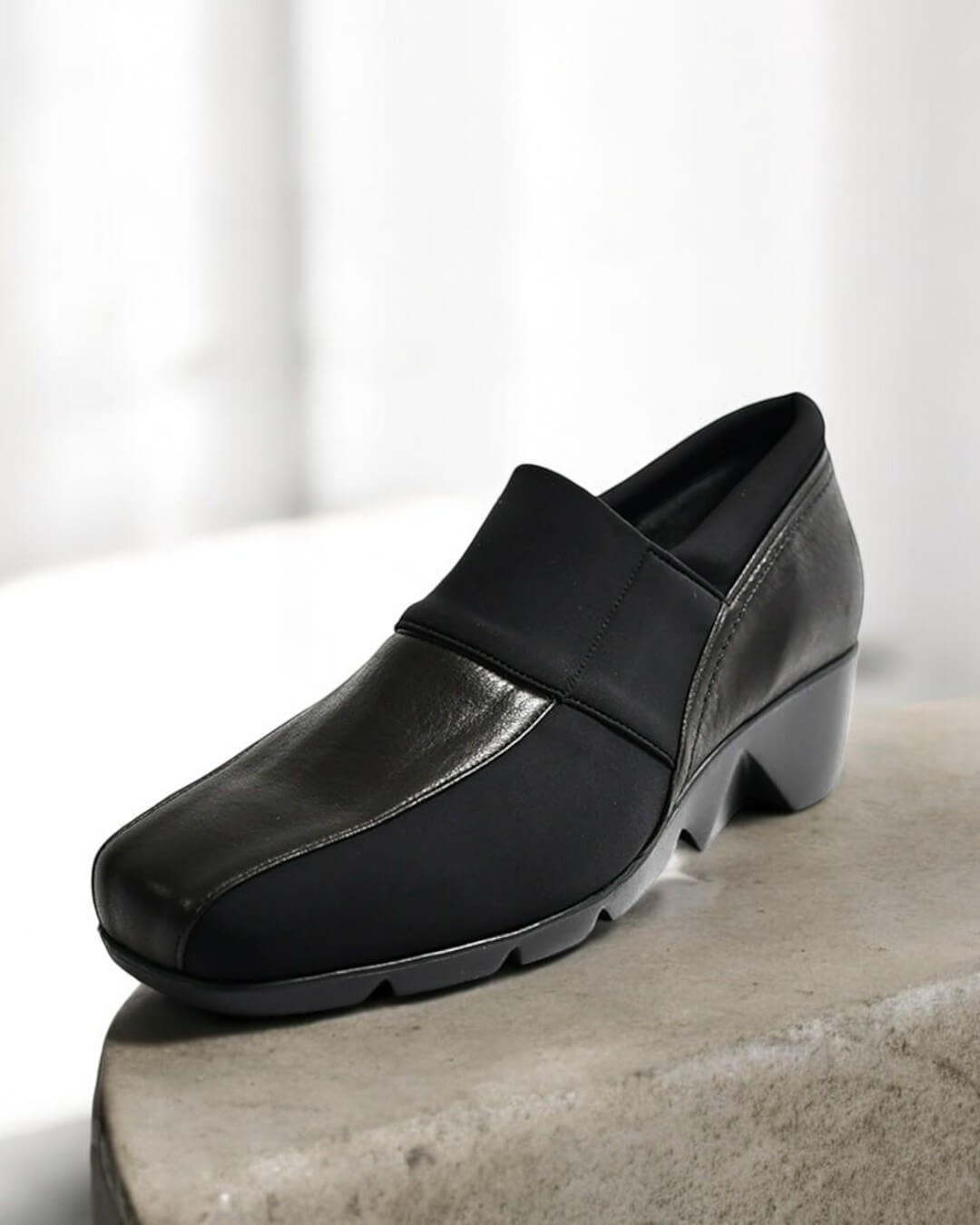 モネ Monet【88951】軽量スリッポンシューズ｜HAYASHIGO ONLINE SHOP
