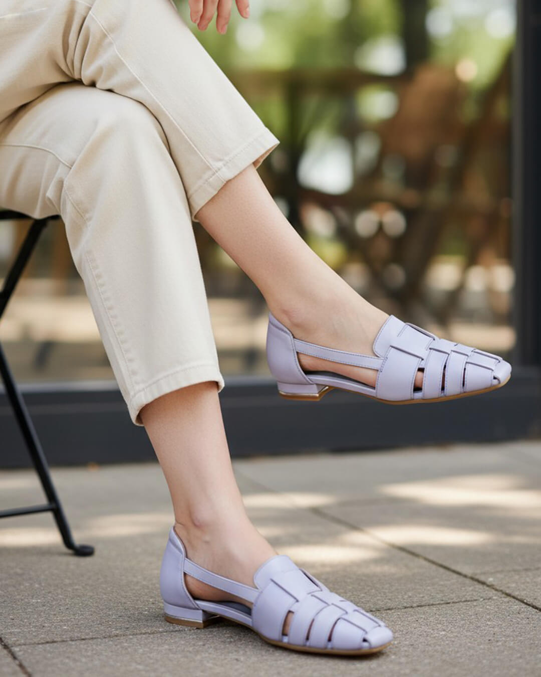 【211610】グルカパンプス