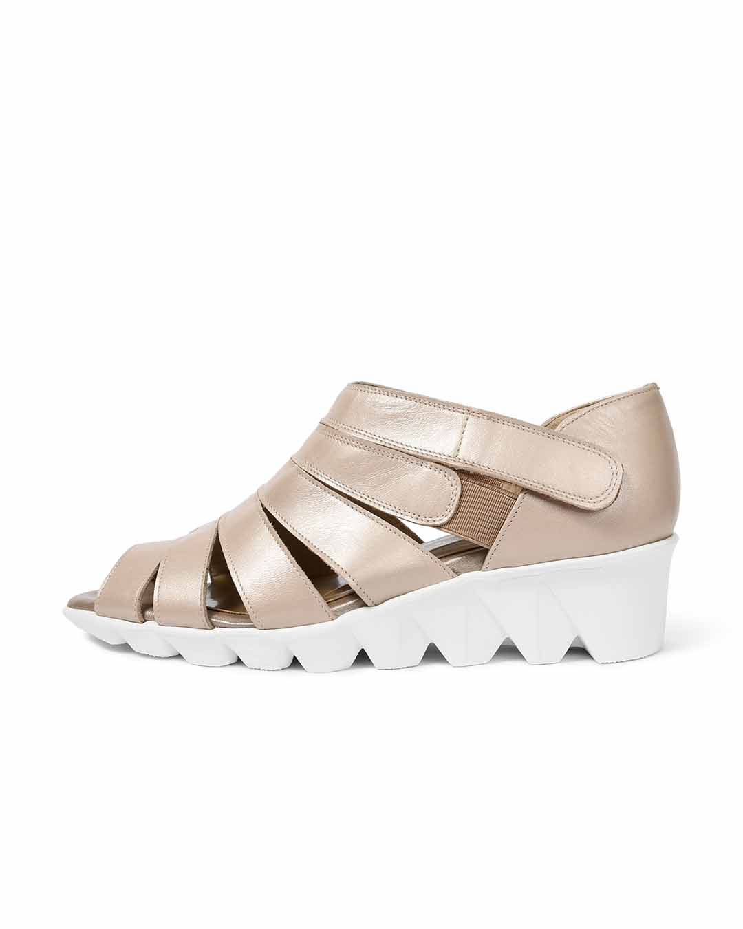 プラチナ