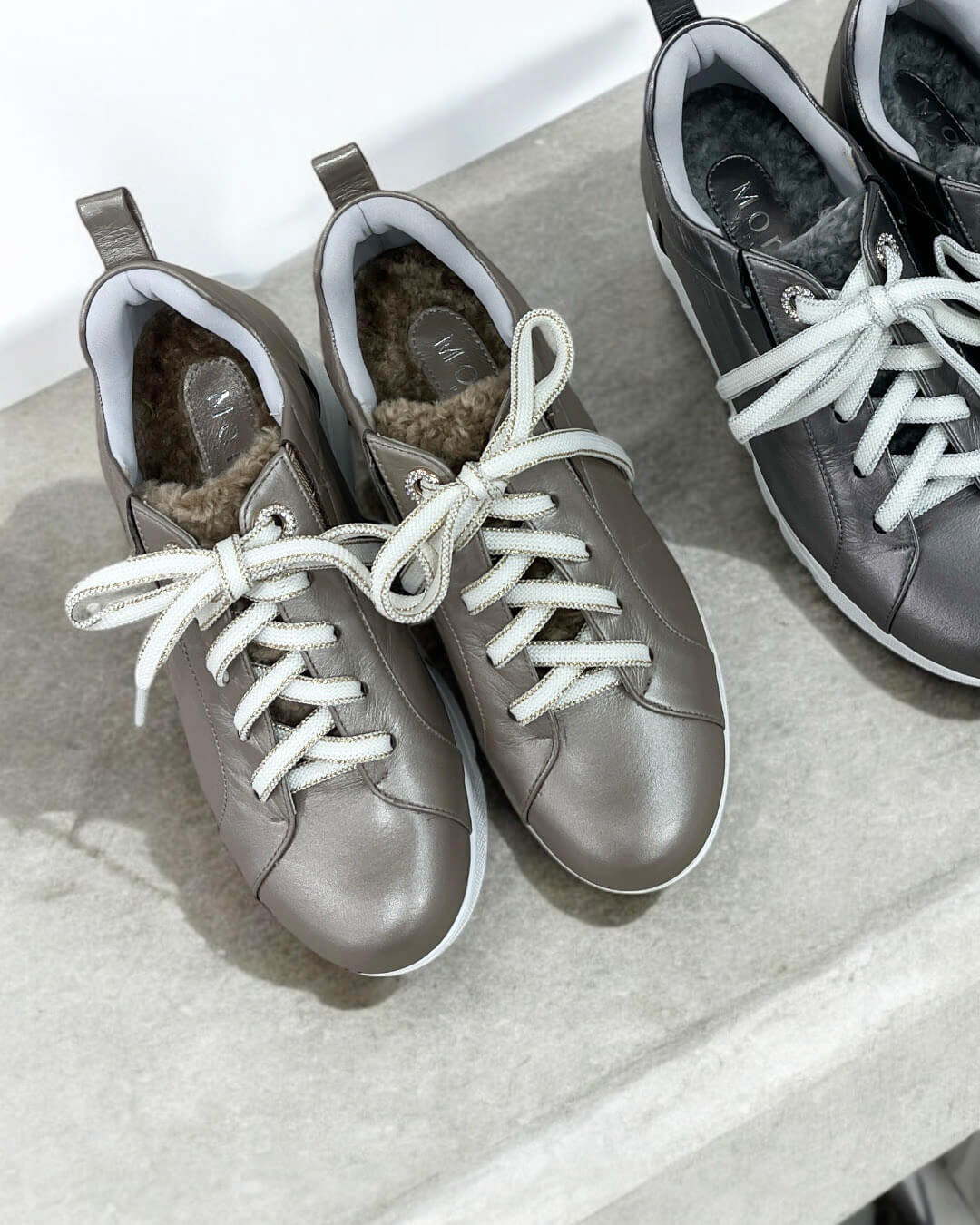 クラークス　ニットスニーカー　8.5 スリッポン ニットスリッポングリップスニーカー/40代50代からのレディース