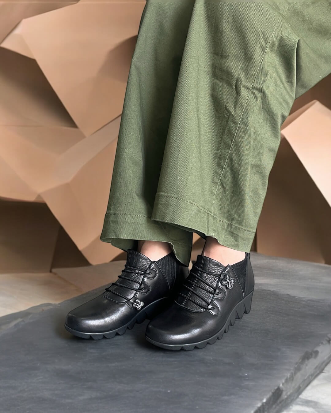 【243561】サイドゴアブーツ