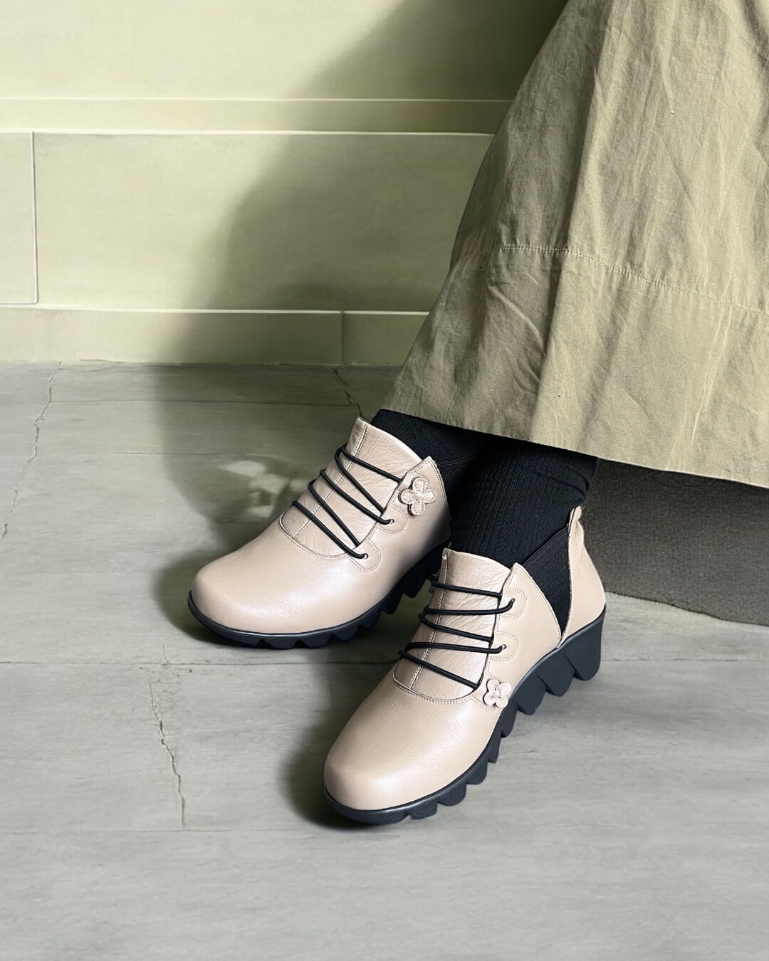 LILAC】スタッズウェッジソールサンダル｜HAYASHIGO ONLINE SHOP