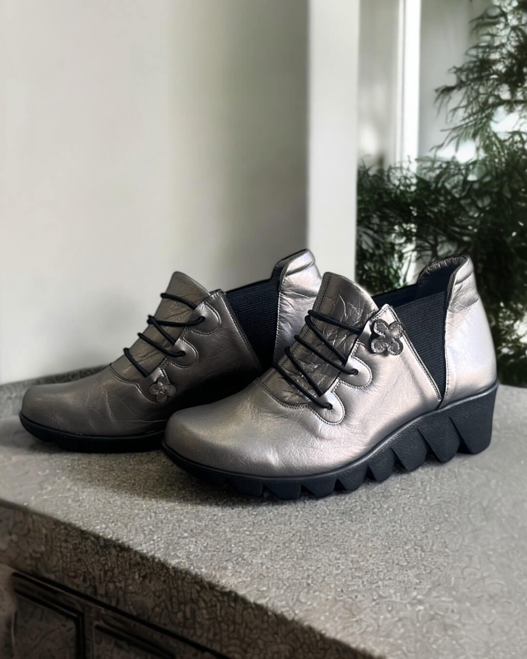 【243561】サイドゴアブーツ