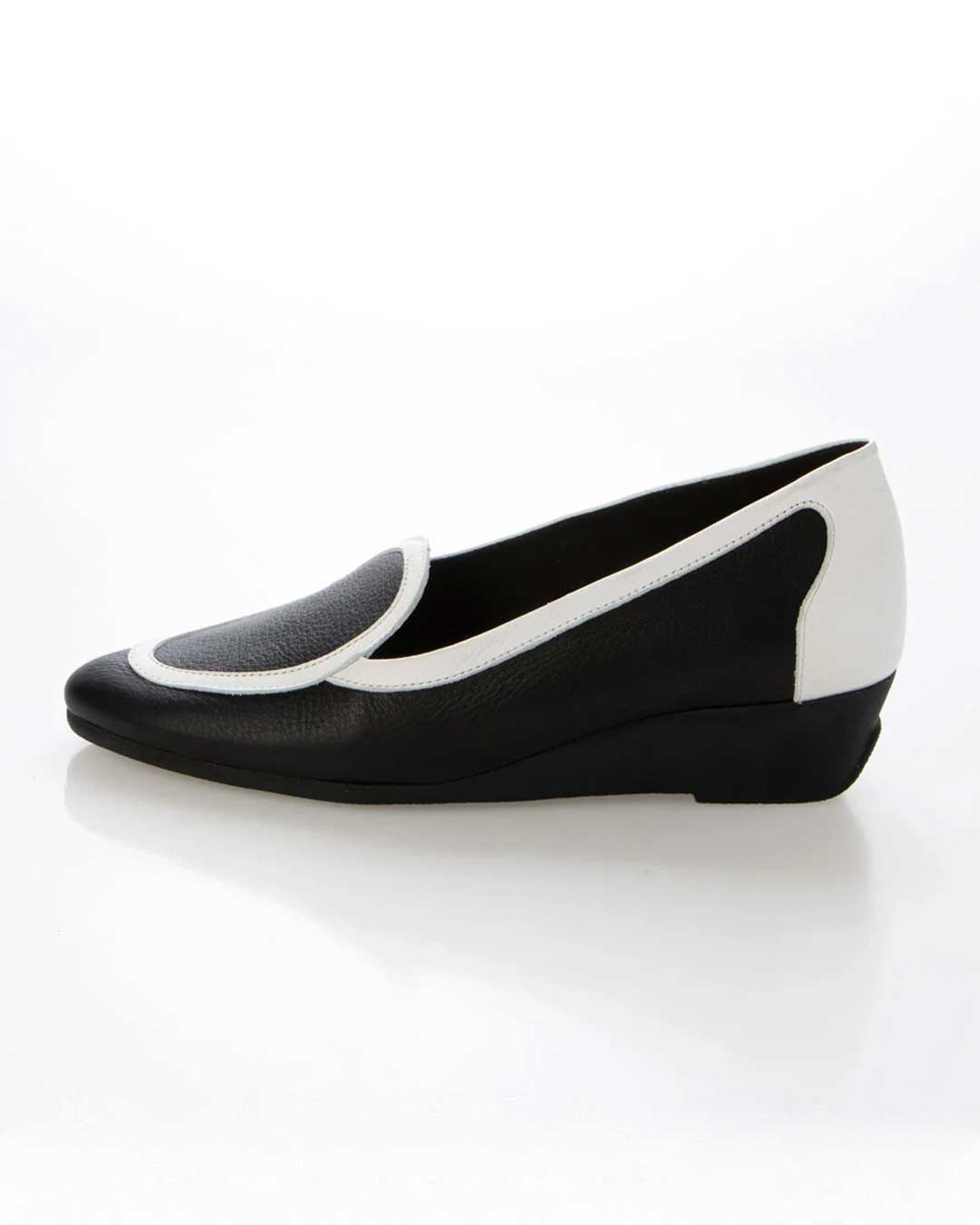 アルシュ arche【ANYZAA】フラットシューズ｜HAYASHIGO ONLINE SHOP
