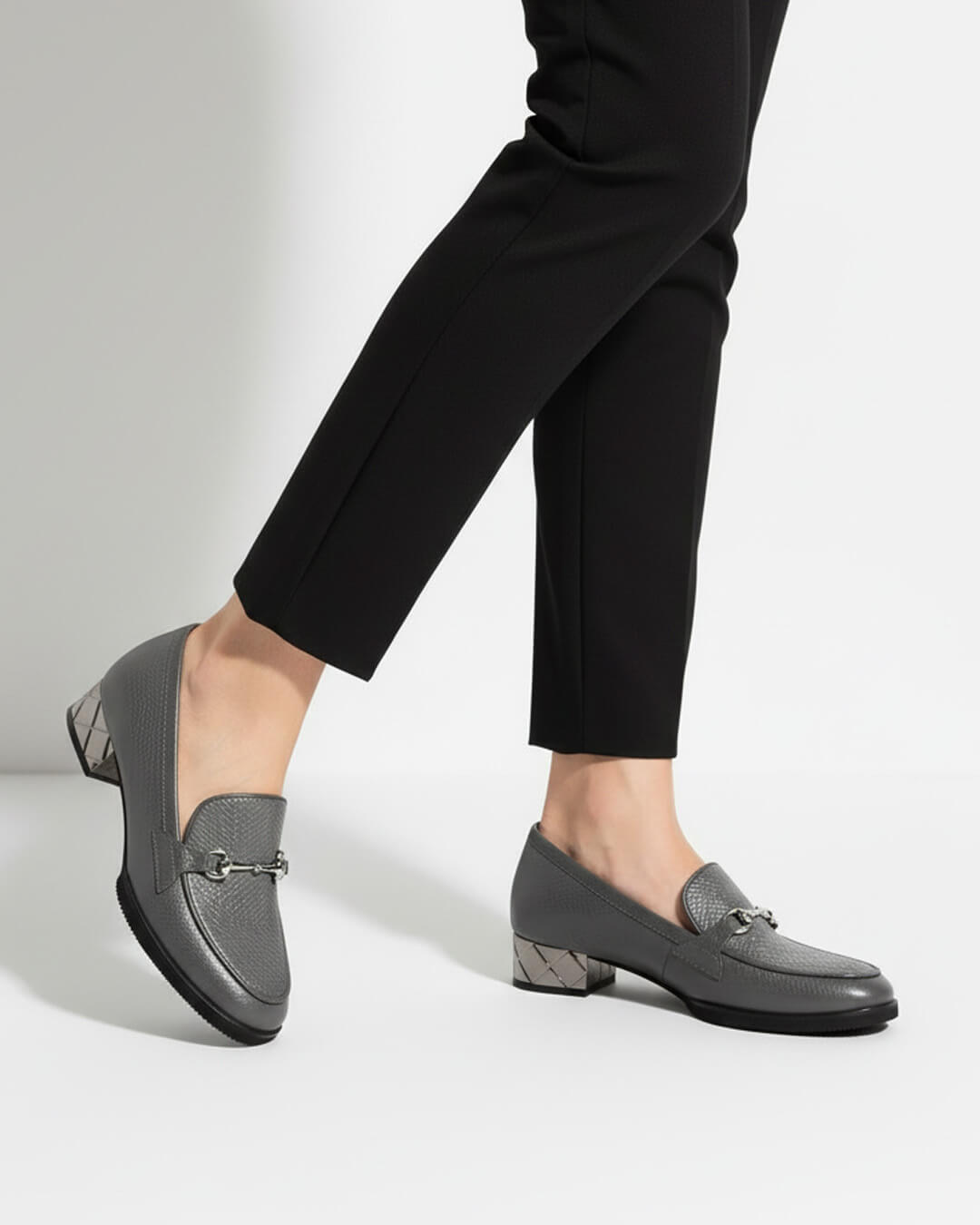 【333510】ビット付きローファー