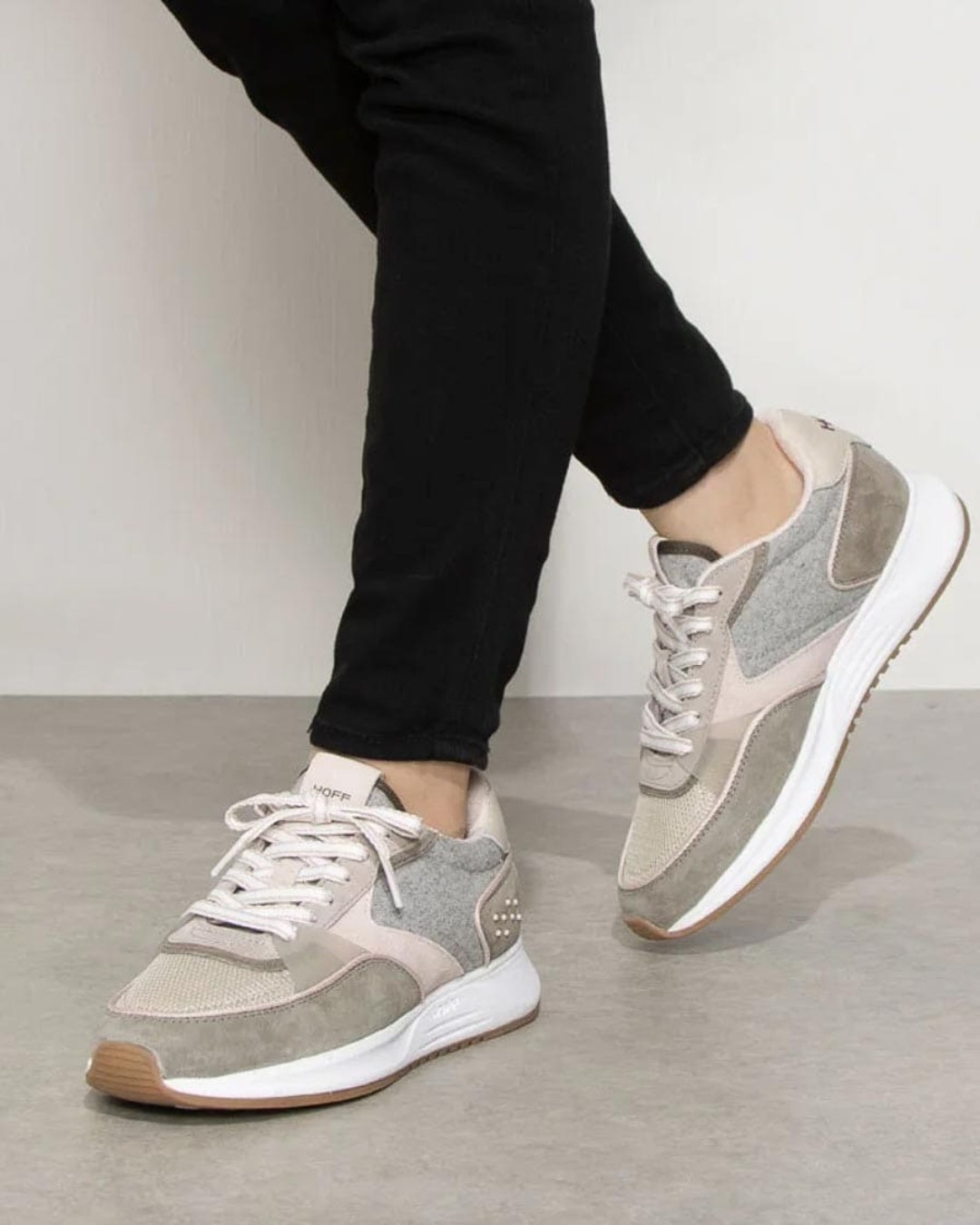 【DALSTON】異素材コンビスニーカー