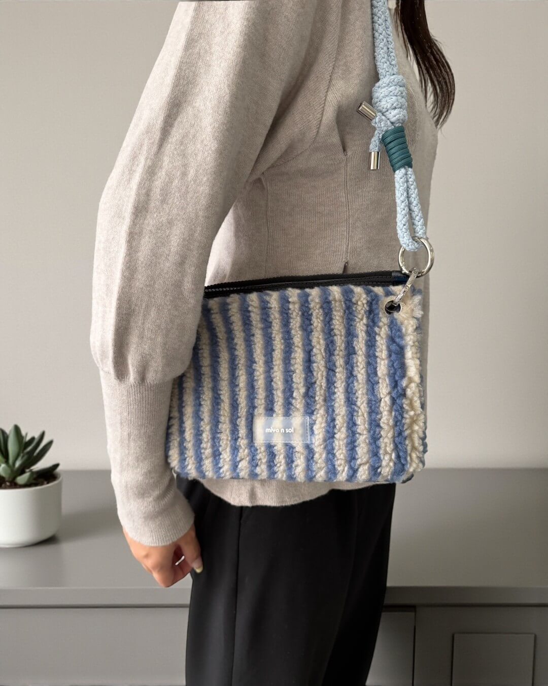 ゴン助様♡22ファブリック 丸底ハンドバッグ ショルダー2way ゴン助様♡22