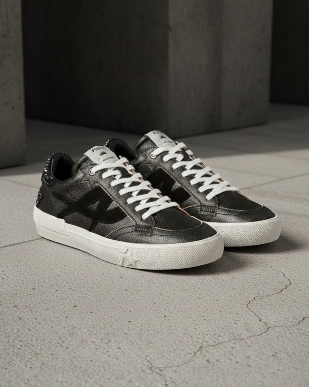 【MOONLIGHT STRASS BIS】バックビジュースニーカー