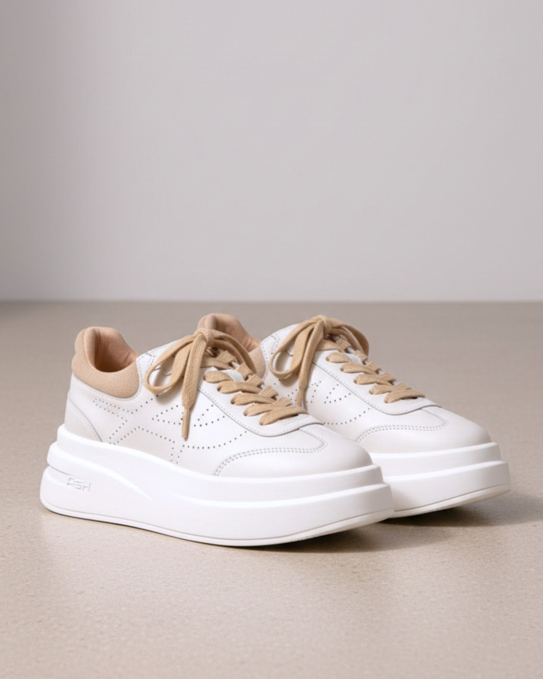 IDOL】厚底ホワイトスニーカー｜HAYASHIGO ONLINE SHOP -ハヤシゴ