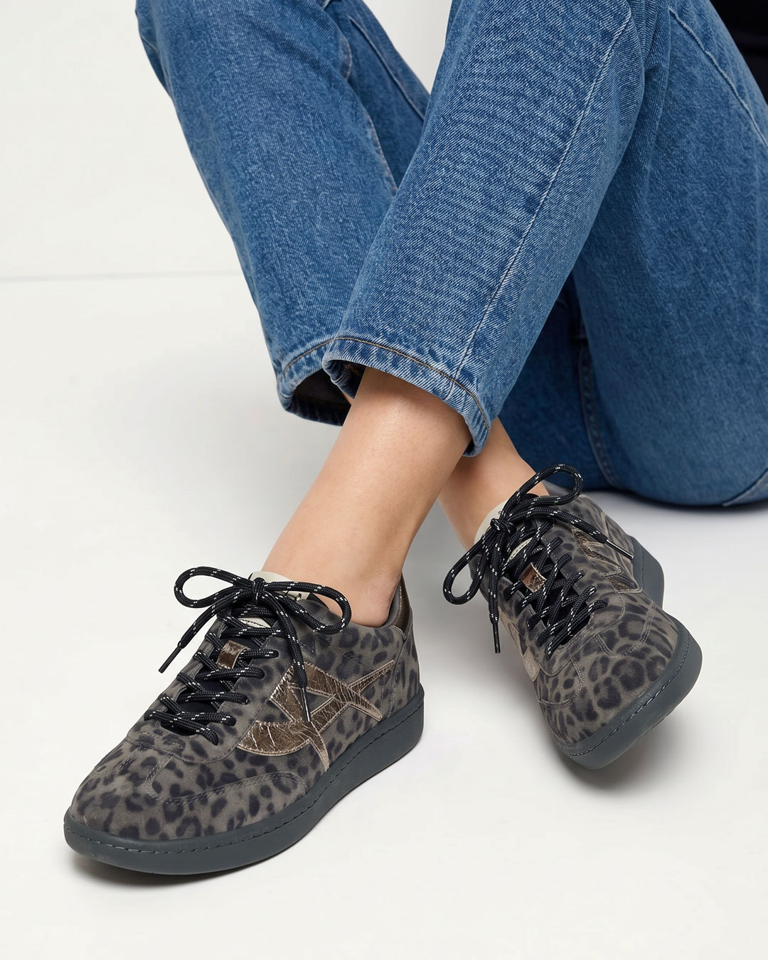 ASH (アッシュ)｜HAYASHIGO ONLINE SHOP -ハヤシゴオンラインショップ公式
