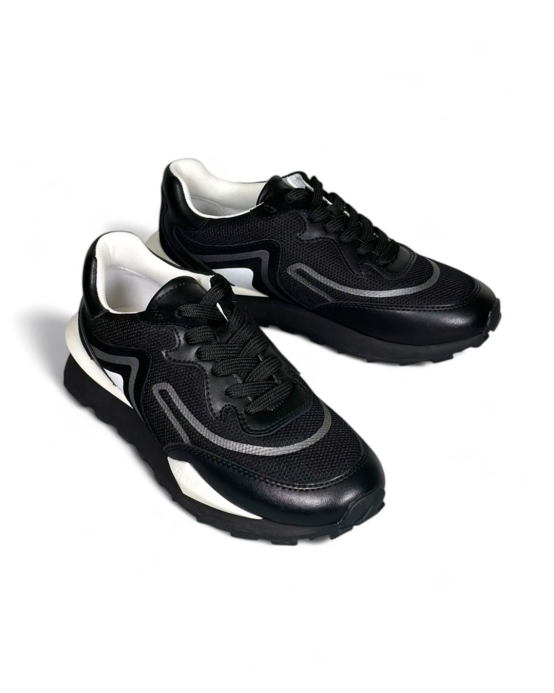 SHA'CARRI】メッシュローカットスニーカー｜HAYASHIGO ONLINE