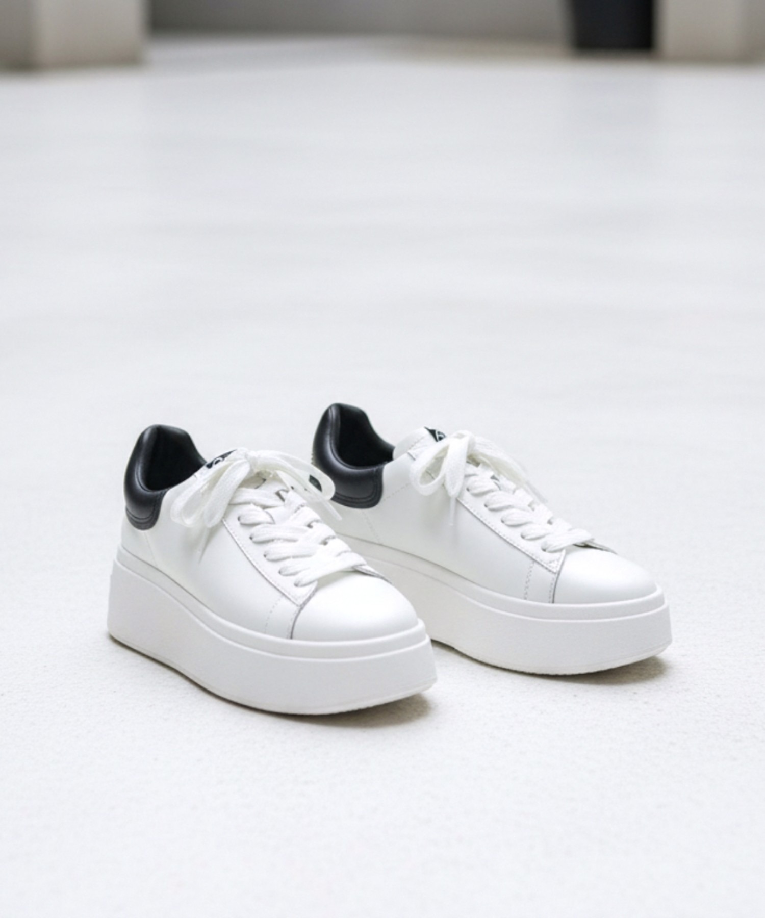 アッシュ ASH【MOBY STUDS】厚底スタッズスニーカー｜HAYASHIGO ONLINE