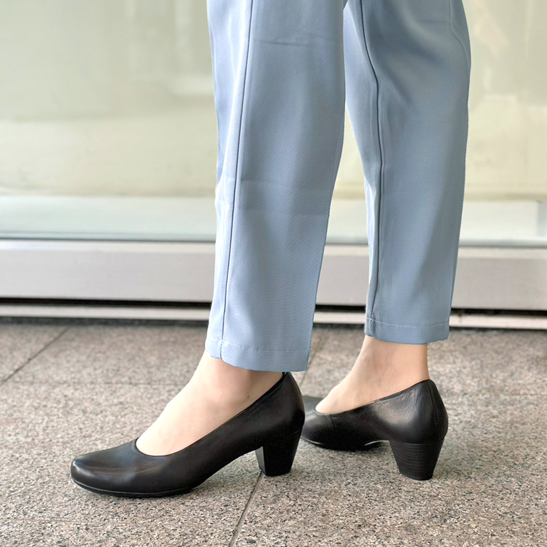 【新品】Gabor　ガボール　レザー　革フラットシューズ　ローファー　パンプス 美品 Gabor ガボール パンプス バレエシューズ チェーン コンフォート