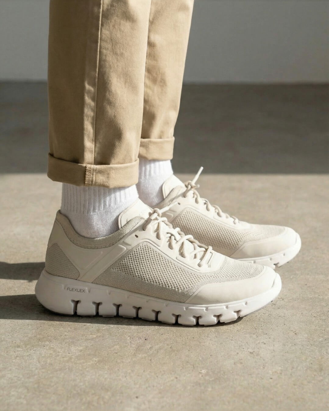 ホワイト