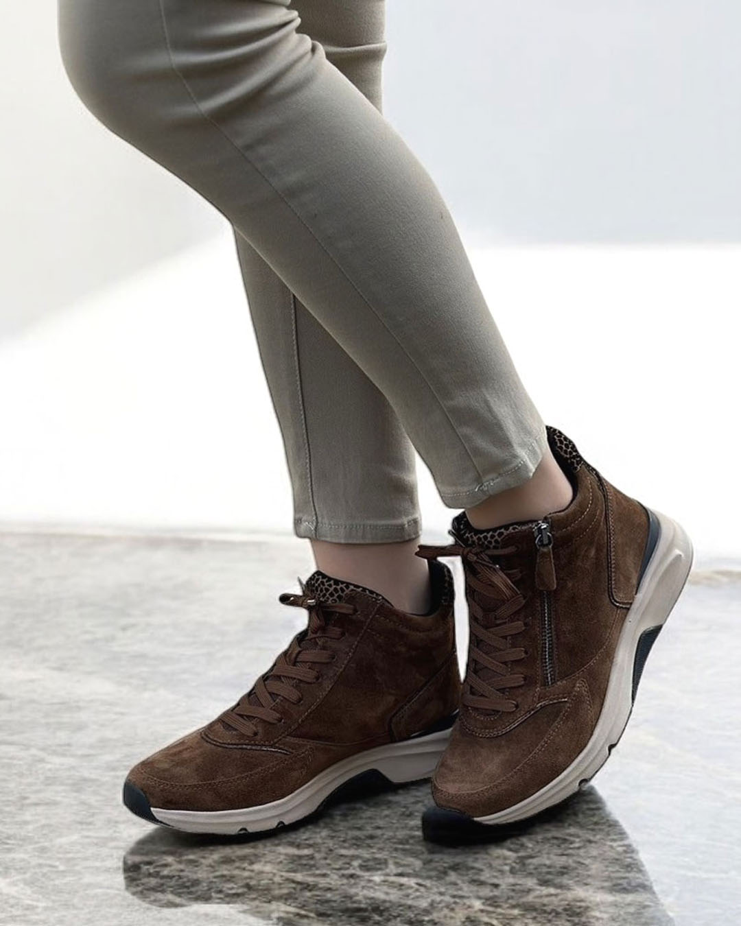 56887】rolling soft ハイカットスニーカー｜HAYASHIGO ONLINE SHOP