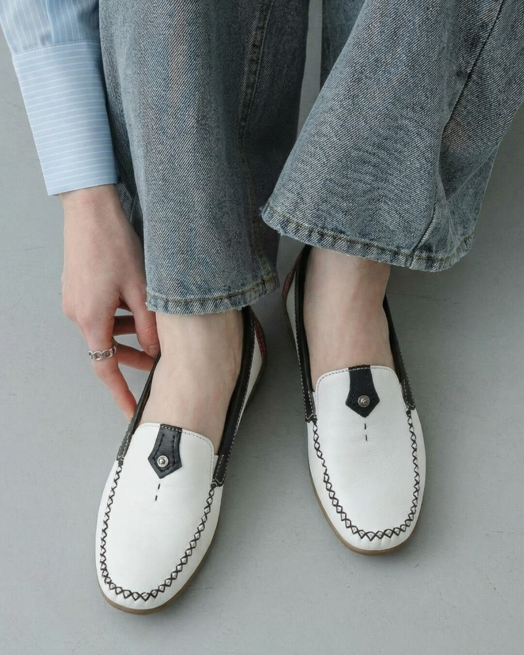 【86090】モカシンシューズ