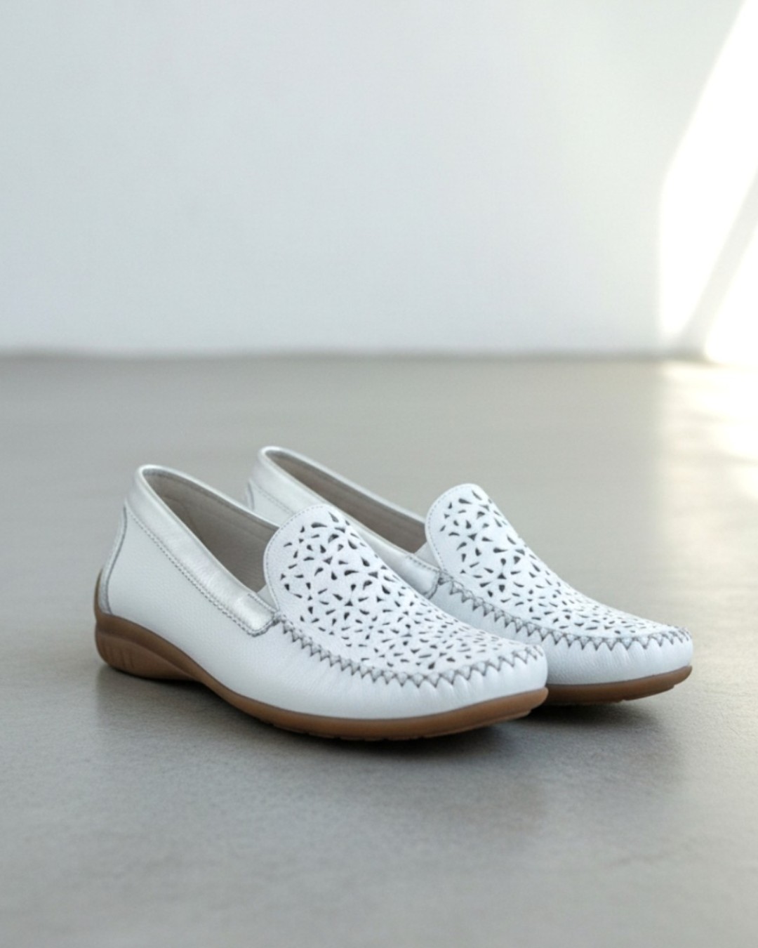 【66094】モカシンシューズ