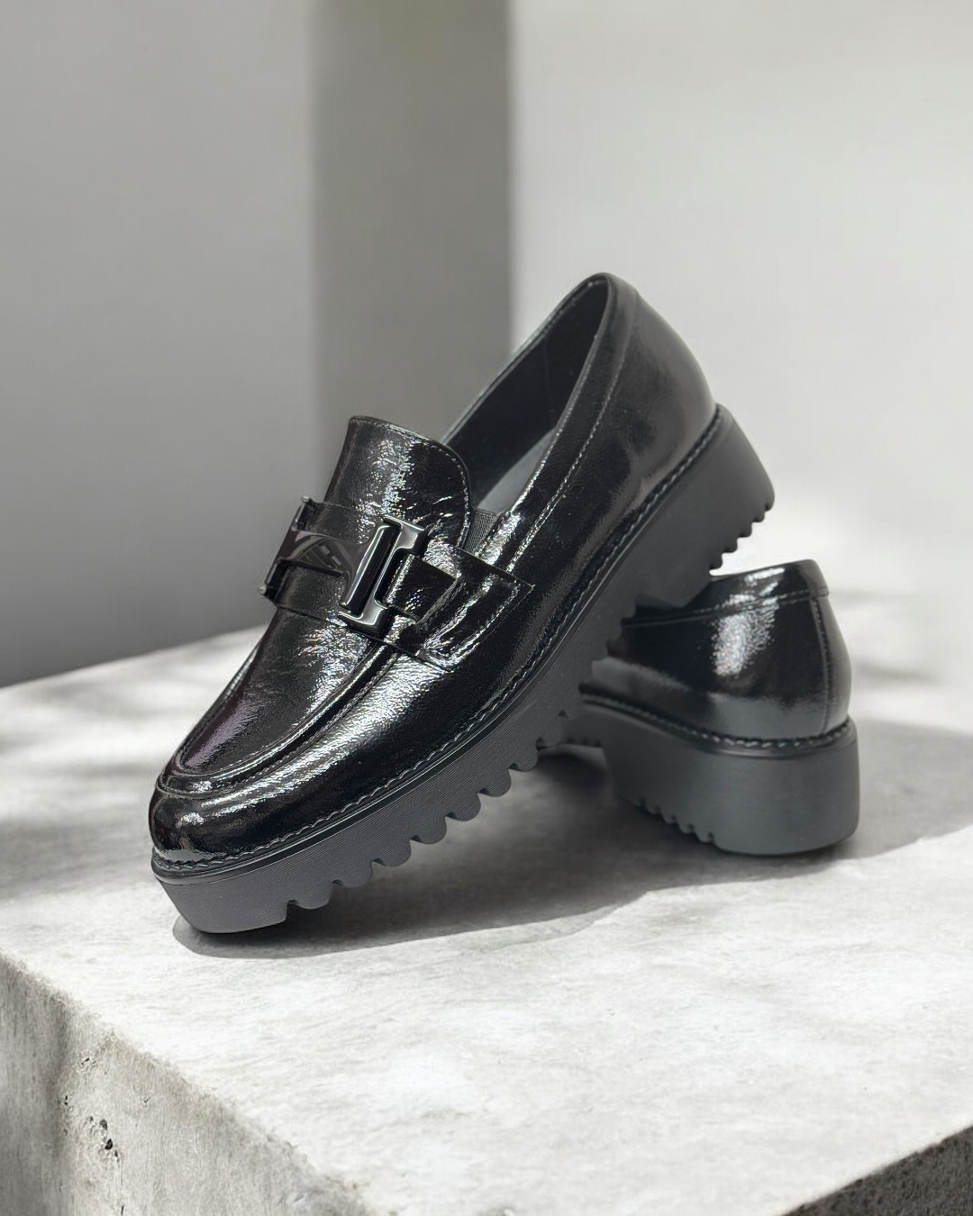 ◯お客ページ◯ セール】 【軽量／A4サイズ対応／2WAY】シュリンク合皮大容量