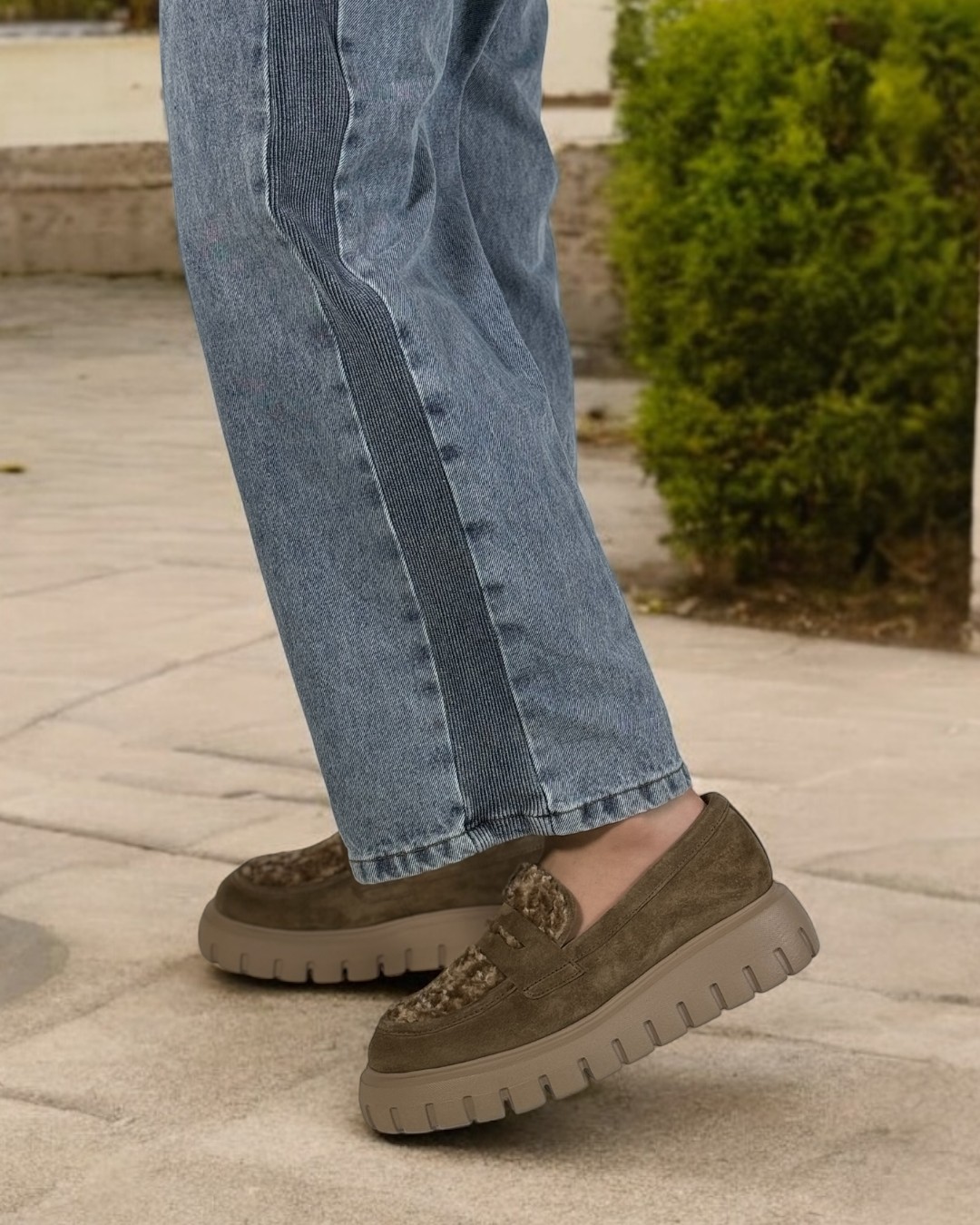 FILA GARA スニーカー　海外　限定発行　ハート　レース　日本未発売 FILA GARA スニーカー 海外 限定発行 ハート レース 日本未発売