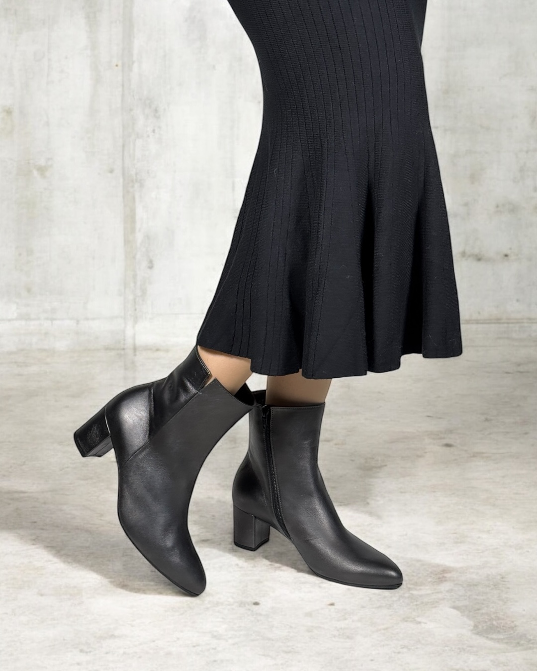 【極美品】ASH アッシュ　ファブリックメリージェーンスニーカー　現行モデル　黒 ASH/アッシュ【ROLLS】ファブリックメリージェーンスニーカー