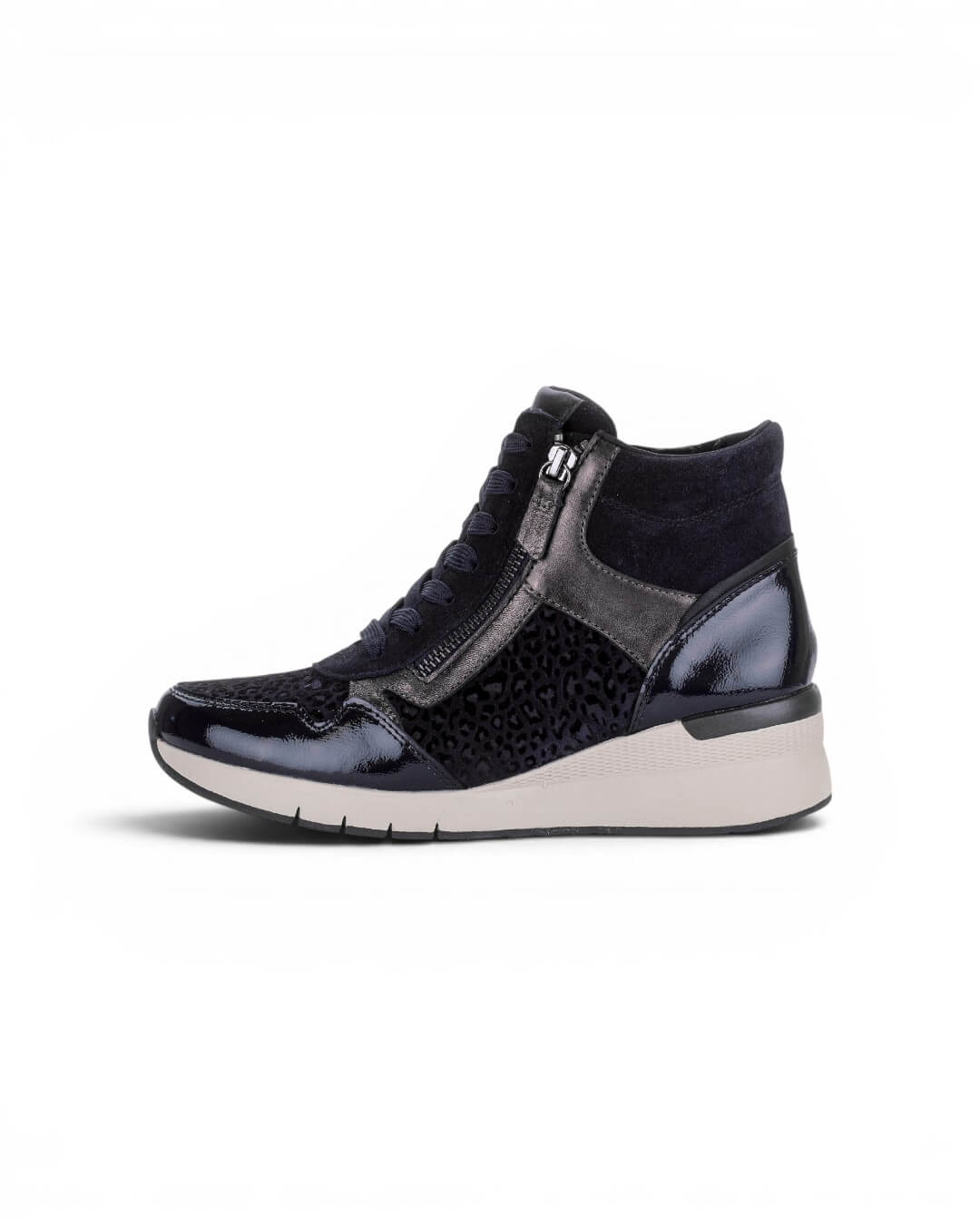 ネイビーレオ