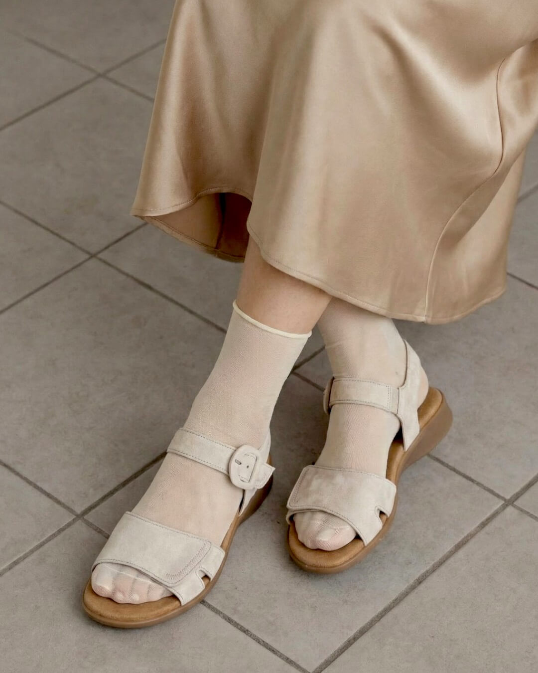 ガボール GABOR82802｜フラットサンダルHAYASHIGO ONLINE SHOP -ハヤシ