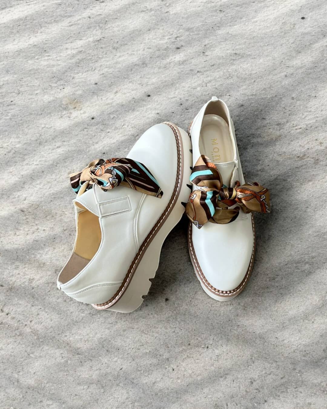 【シャインマスカット】 Ferragamo 本革ローファー Salvatore Ferragamo - お値下げ可【正規品】Ferragamo本革