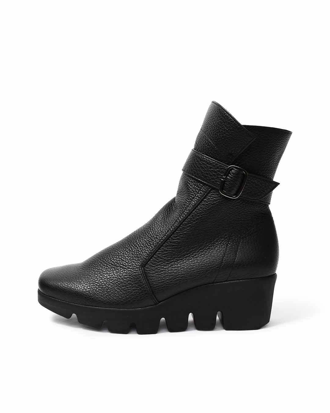 モネ（Monet）/【25秋冬新作】【883565】ベルトデザインブーツ 883565】ベルトデザインブーツ｜HAYASHIGO ONLINE SHOP -ハヤシゴ