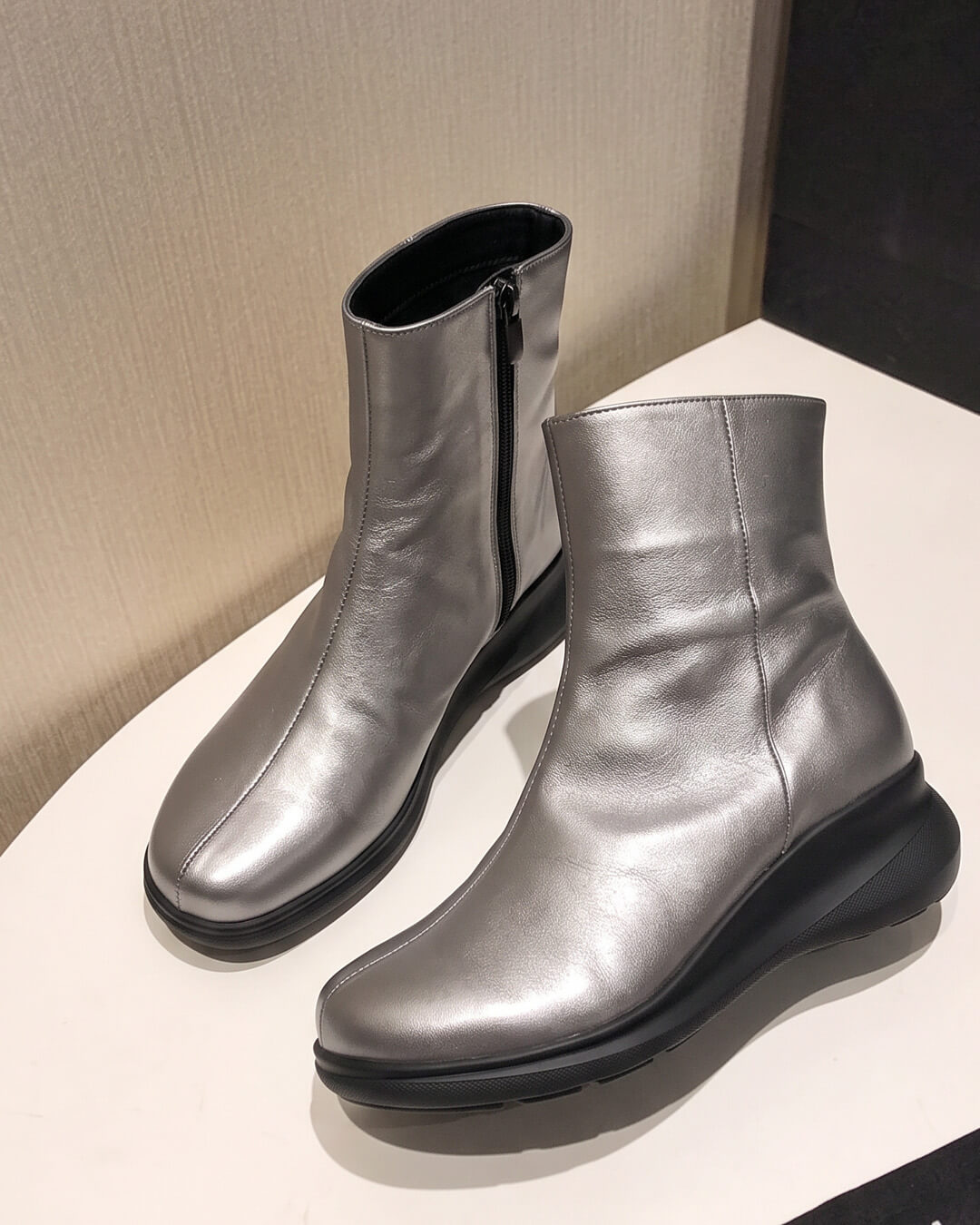 【883663】シンプルブーツ