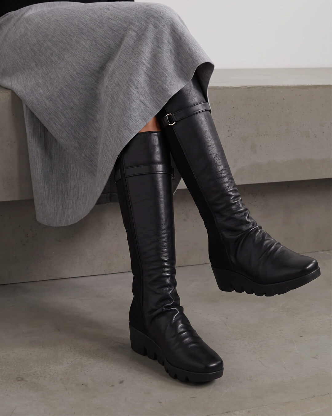 【883680】ストレッチロングブーツ