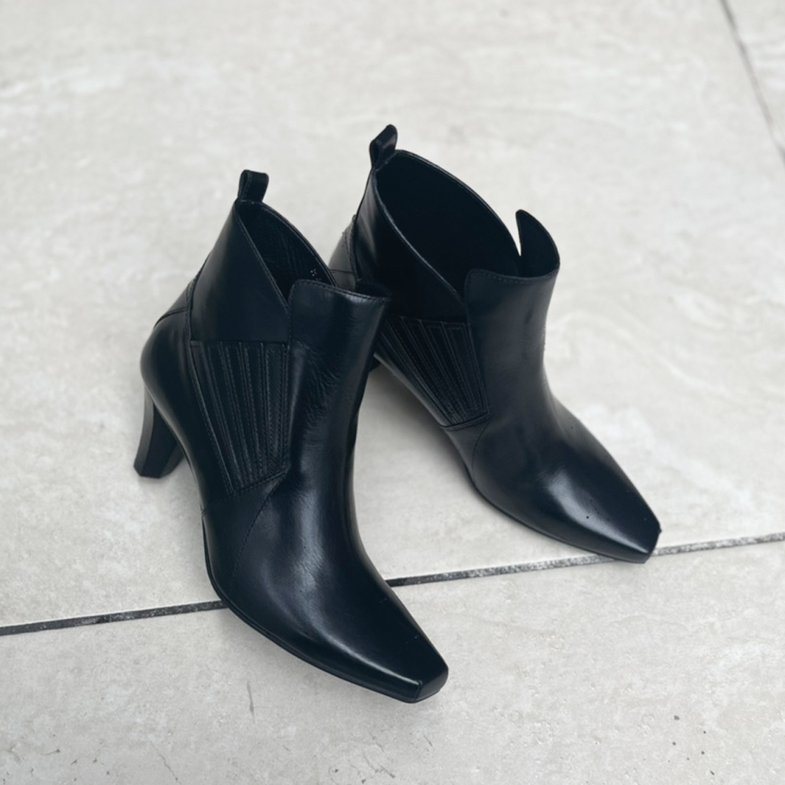 L'AUTRE CHOSE ショートブーツ　37 L'AUTRE CHOSE - L'AUTRE CHOSE(ロートレショーズ) ショートブーツ 36