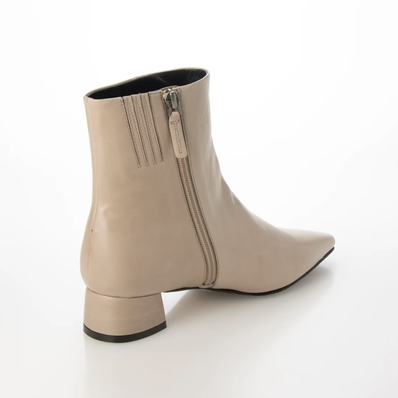 春先まで履けるショートブーツ > HAYASHIGO ONLINE SHOP