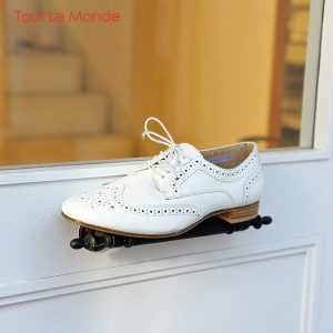 ロゴパンチングレザー