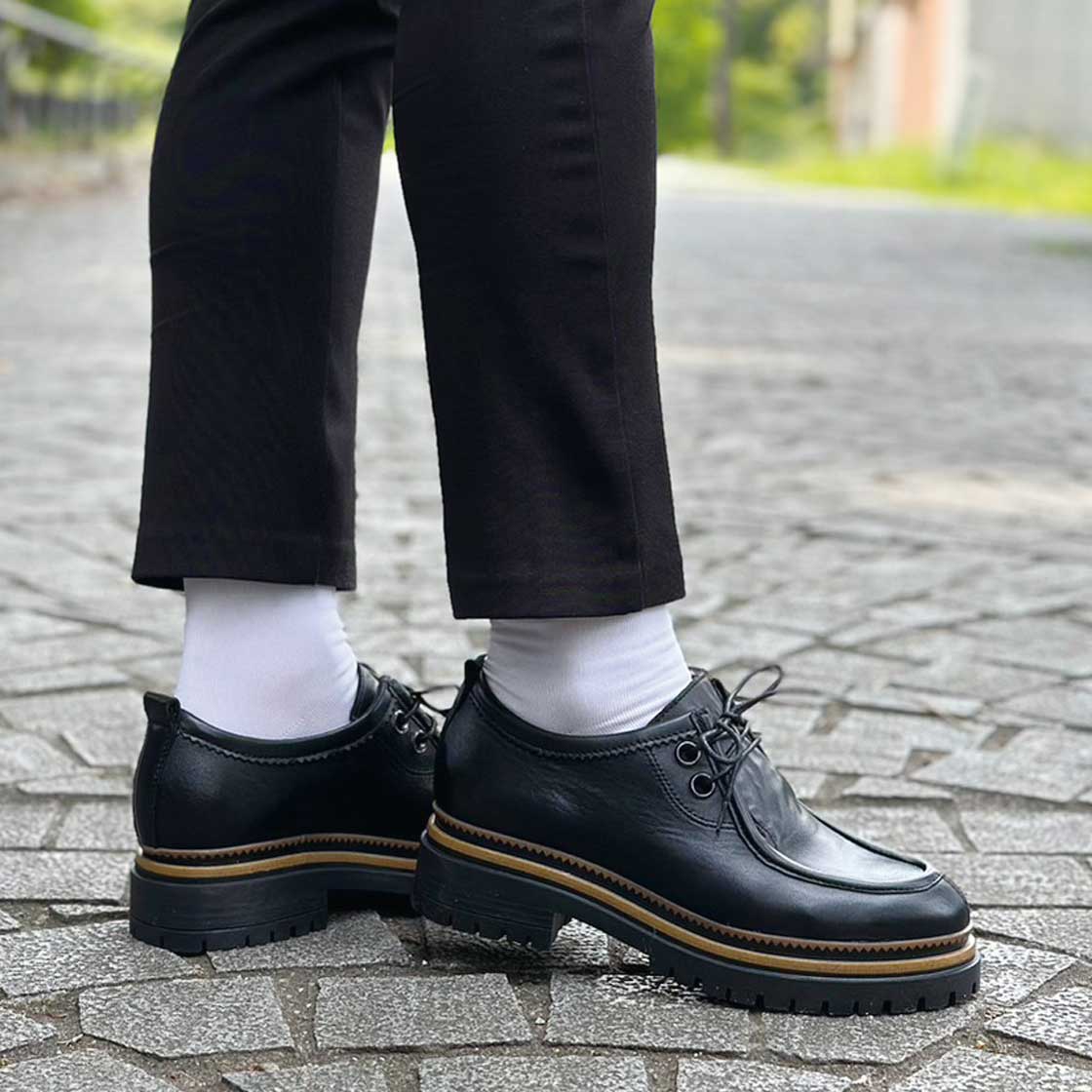 Dr Martens 黒 レザー デッキシューズ すべてのメンズシューズ