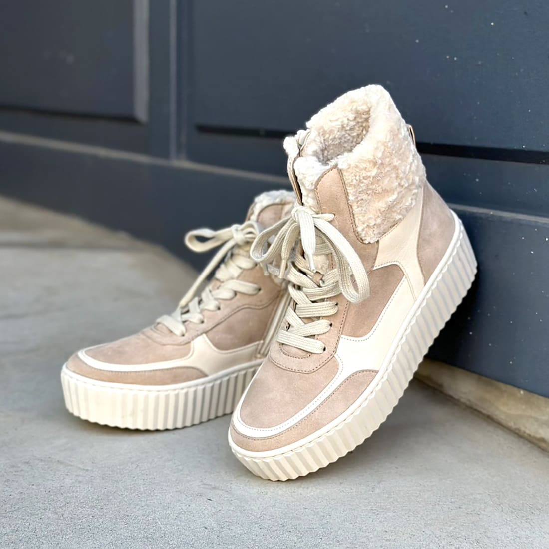 ベージュ フリース カジュアルブーツ キーン（KEEN）（レディース）ブーツ カジュアルシューズ フッド