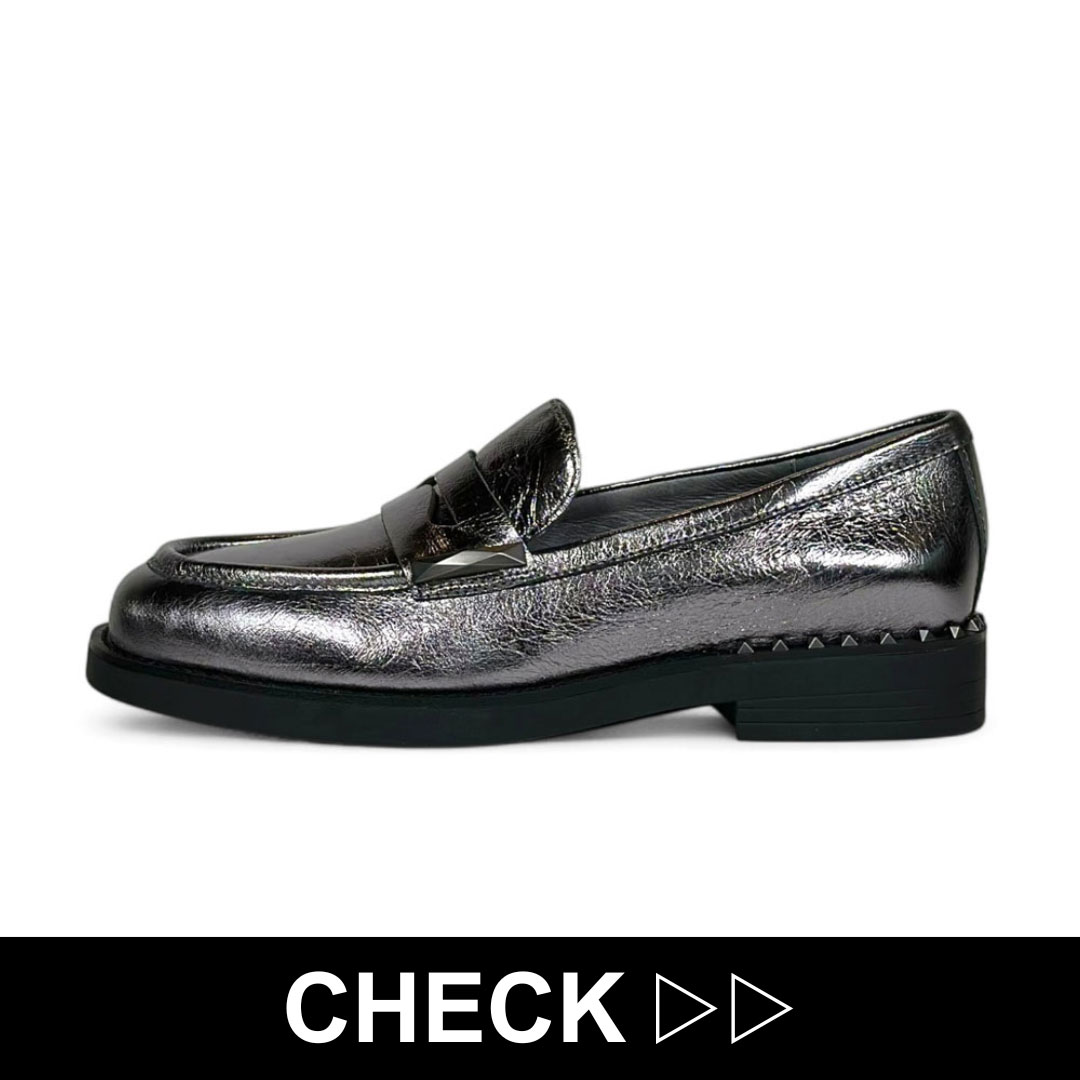 シルバーローファー