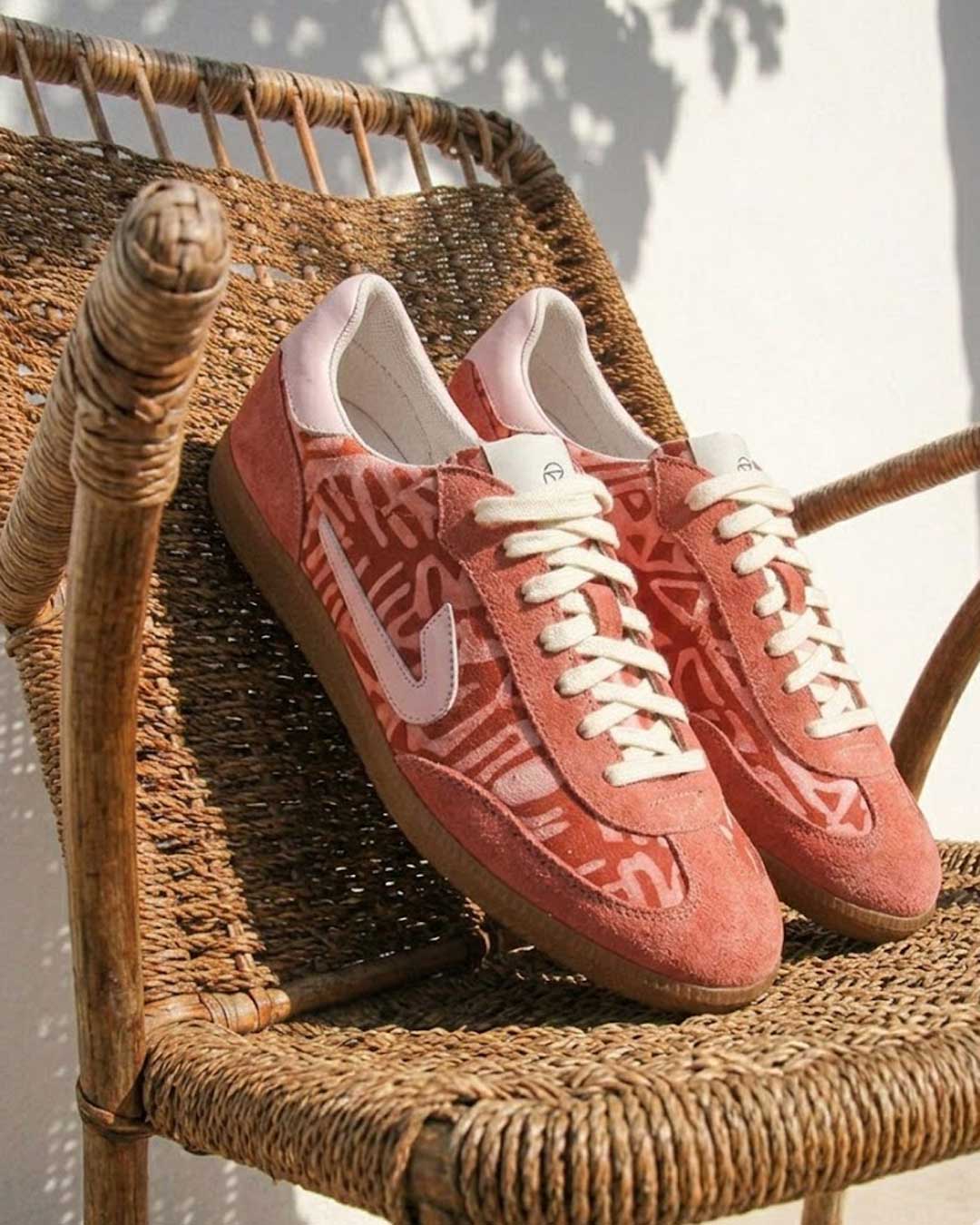 まわりと差がつくユニークアイテム > HAYASHIGO ONLINE SHOP