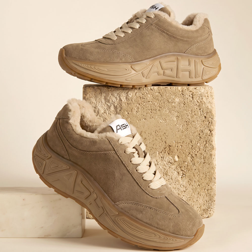 Fur Low-Cut Sneakers
